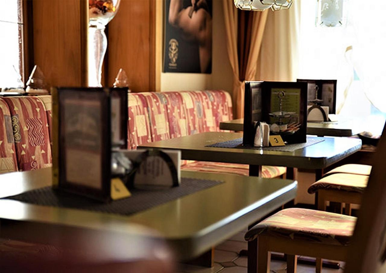 Hotel Conditorei Cafe Baier Schoemberg  외부 사진